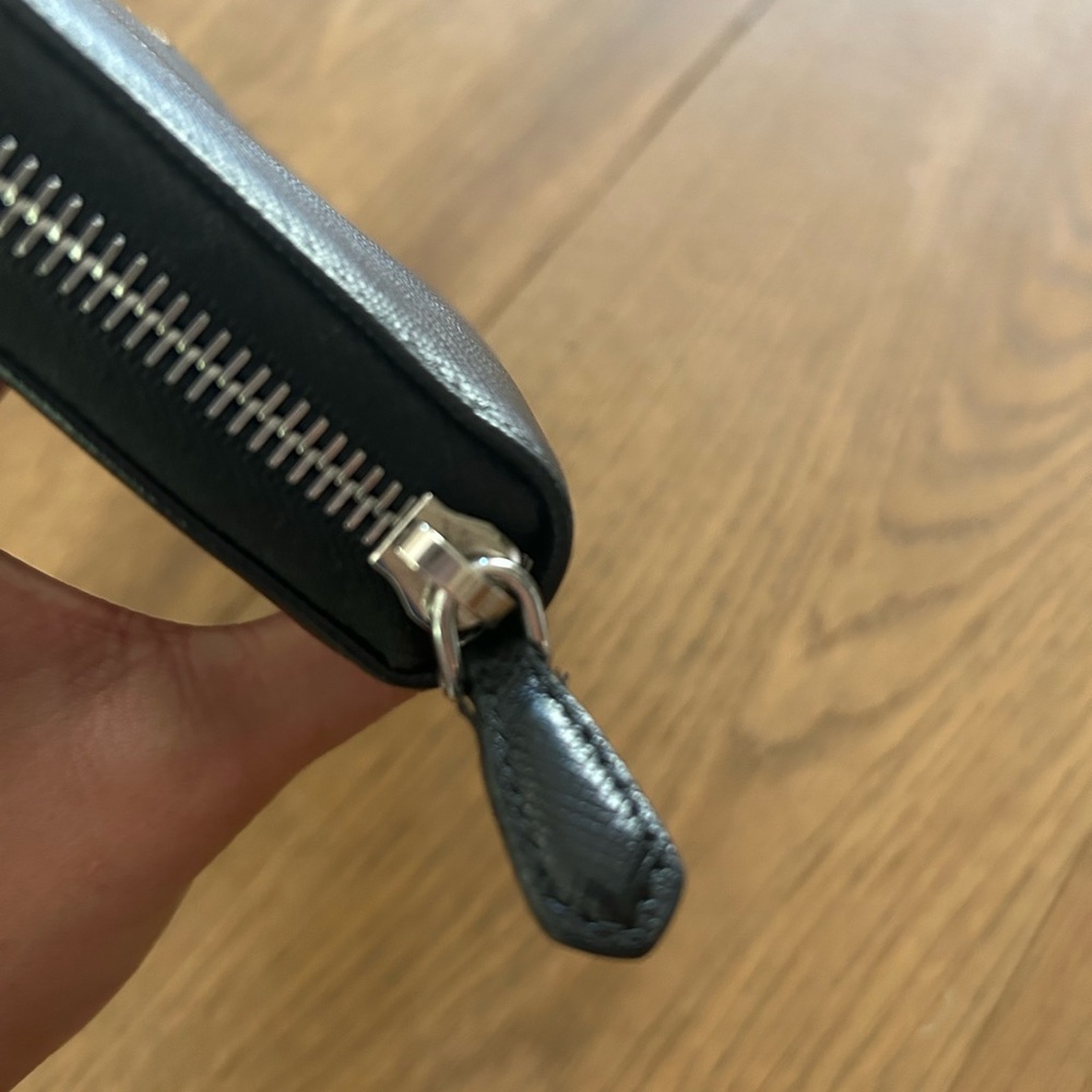 Prada Black Saffiano long Wallet - Picture 2 of 8